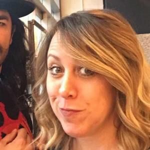 Meet your Posher, Lindsey